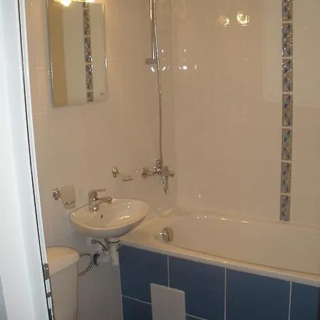 Abelia Apartman *